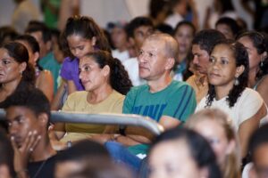 Pais se emocionam na Formatura