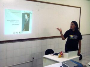 Alunos da Fanese assistem a palestra sobre ILBJ